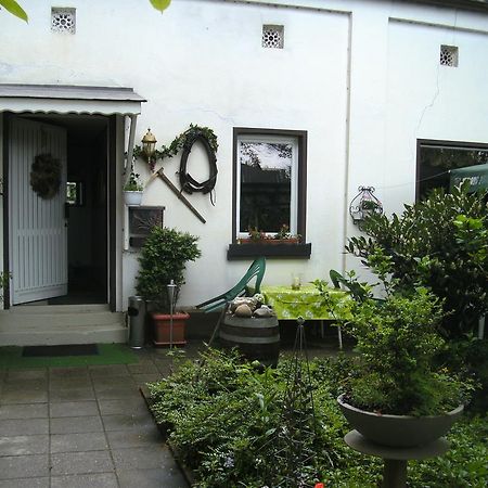 Hotel Landhaus Sechting Duisburg Eksteriør billede
